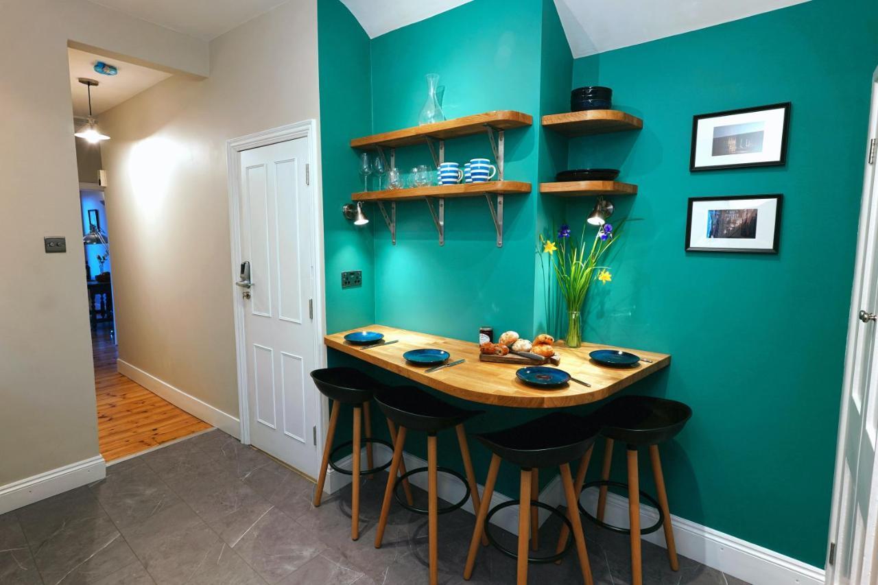 Tastefully Decorated 1-Bed With Free Parking - At Hem Lejlighed Winchester Eksteriør billede
